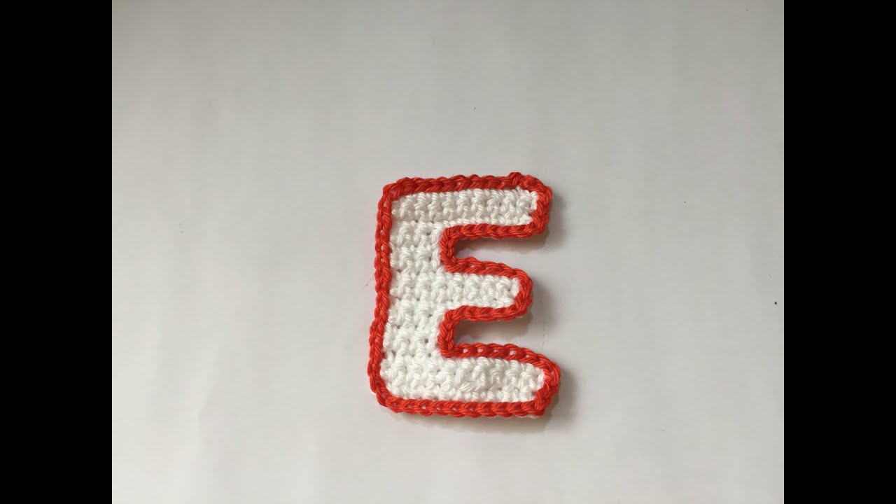 Tuto lettre E au crochet